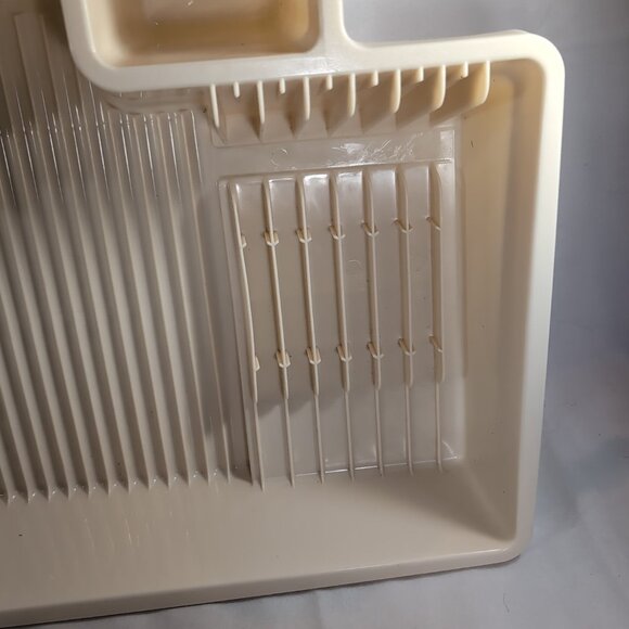 Rubbermaid Space-Saver Drainer 6054 Vintage 1988 Dish Drying Rack Almond Beige - Picture 7 of 14